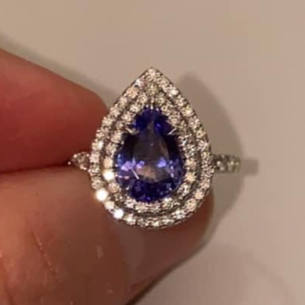🌟TIFFANY AND COMPANY SOLESTE TANZANITE and DIAMOND RING 🌟
